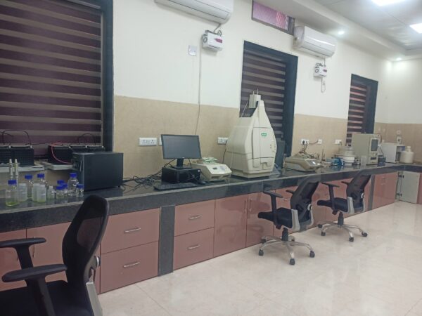 Biotechnology Lab